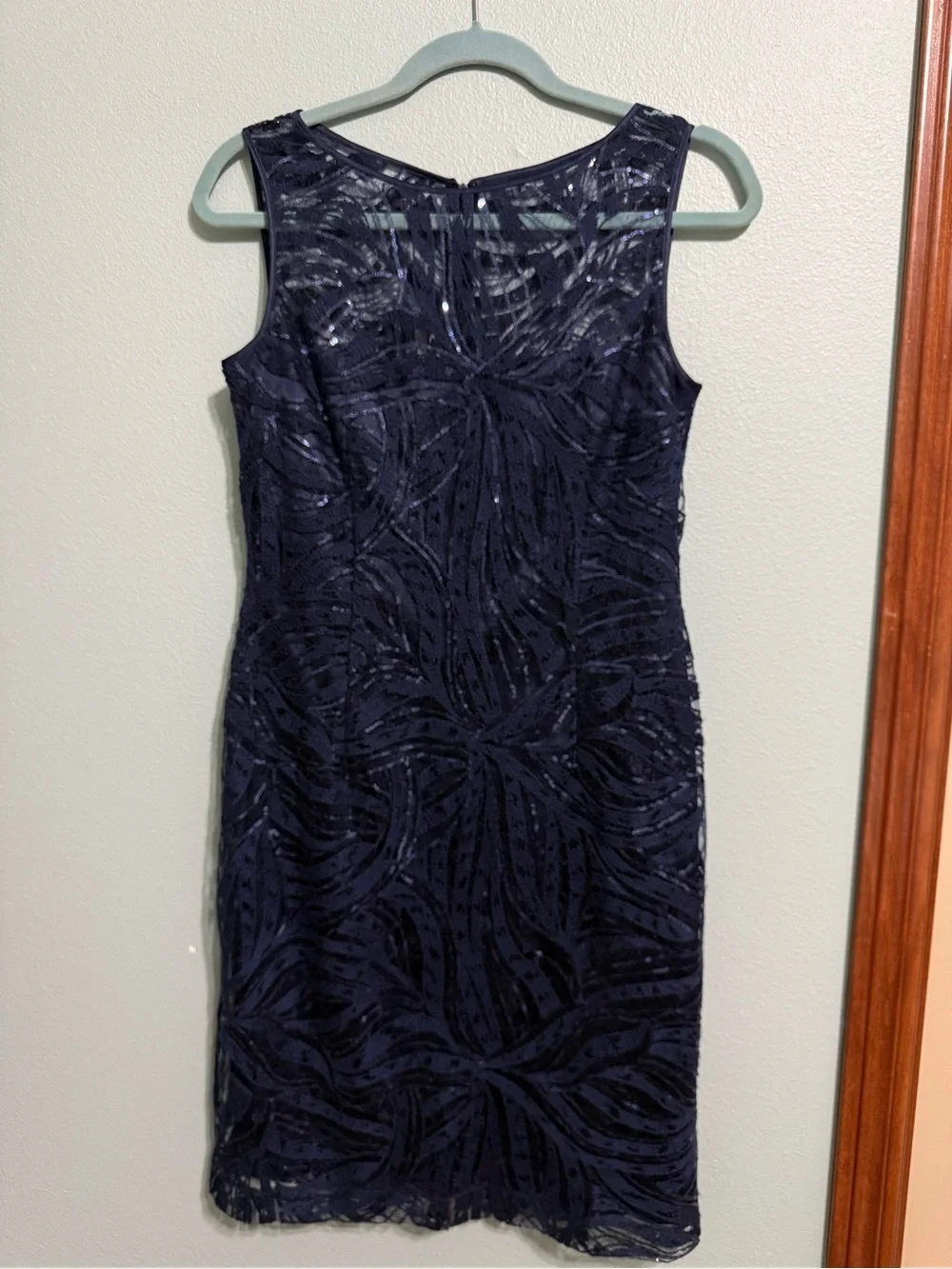 Tahari by Arthur S. Levine Sequin Lace Cocktail Sheath Dress - Navy Blue Size 4